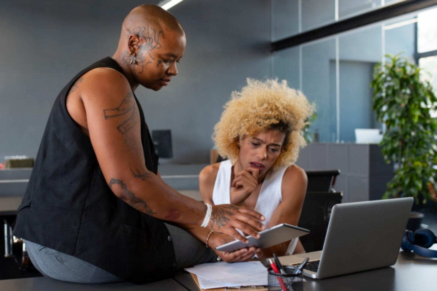 Finanzplanung und Ausgabenkategorisierung Arbeitsplatz